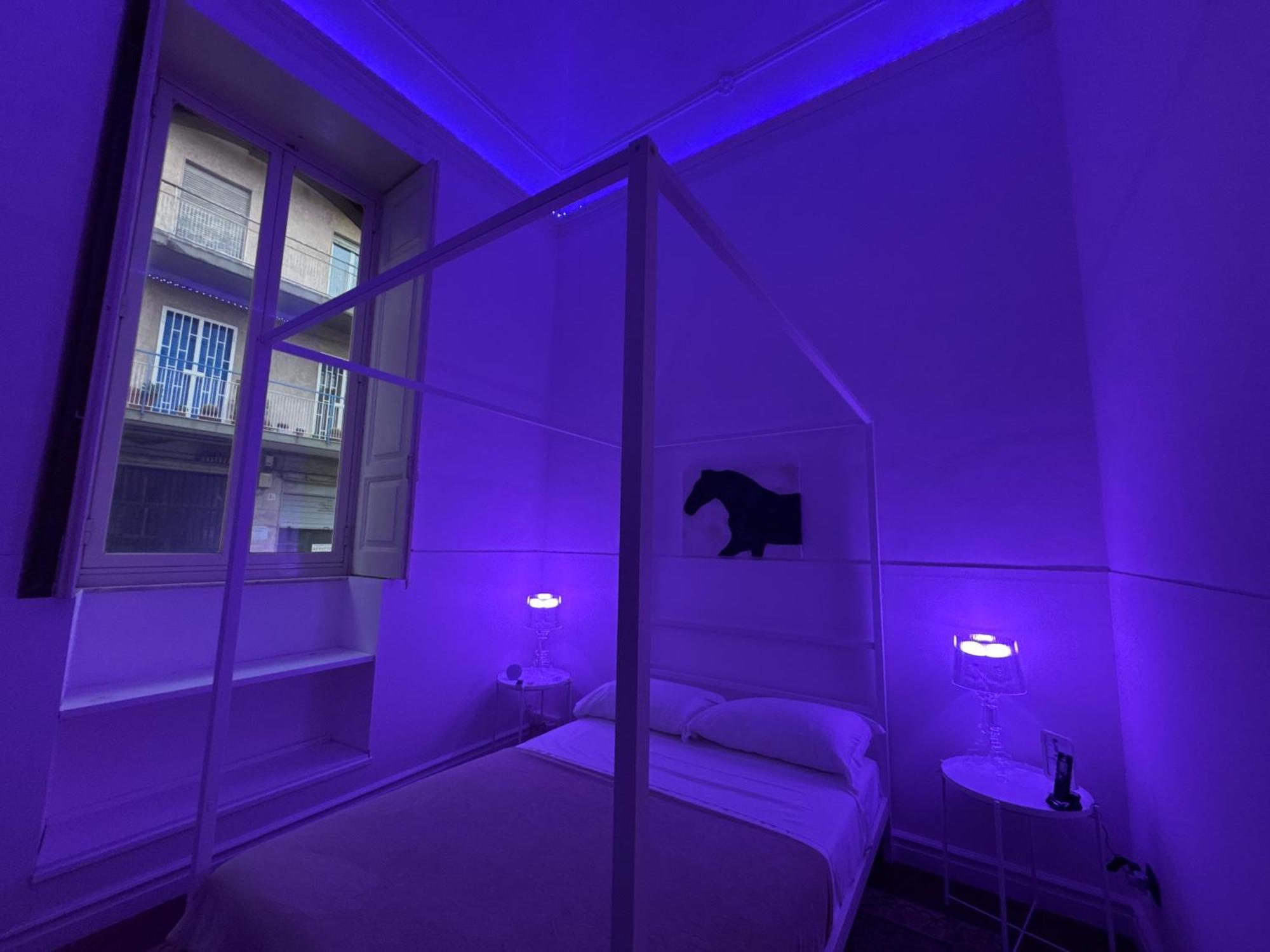 W Like Apartment On Hert Of City Center Catania Bagian luar foto